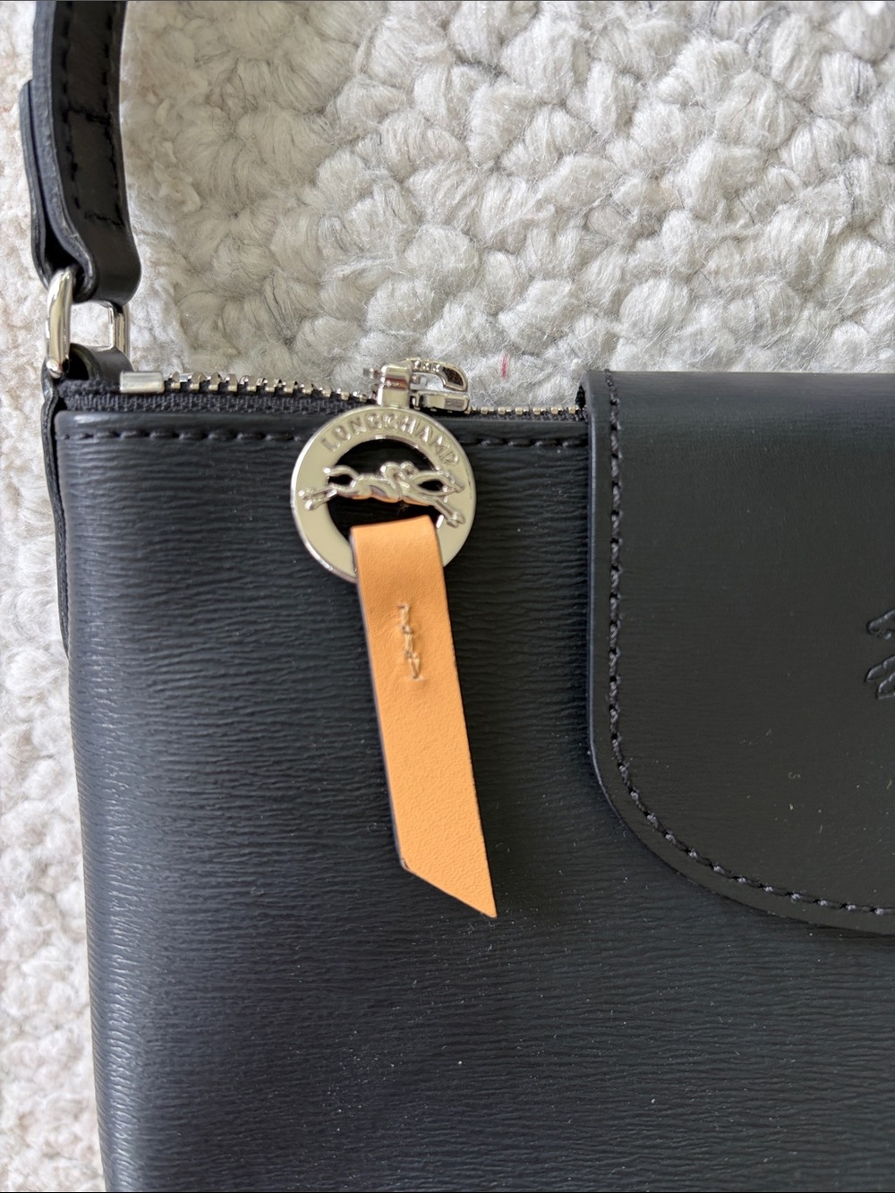 Longchamp Black Crossbody with Tan Leather Pull Tab - Picture 2 of 11